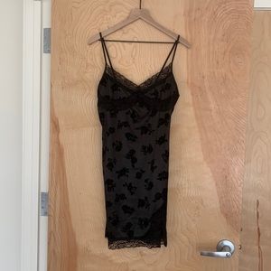 Black Motel body con dress with rose detail